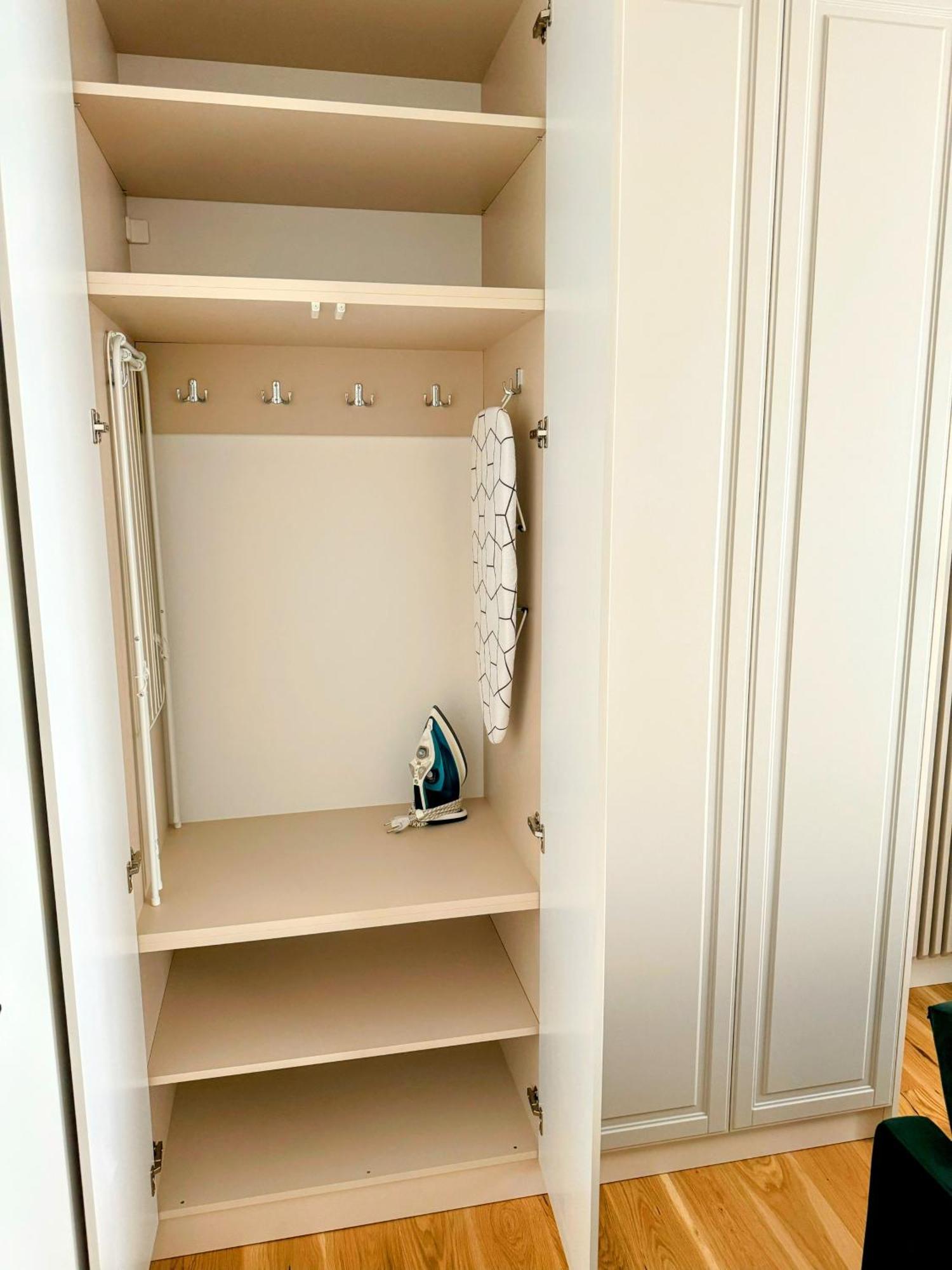 Stylish Apartment Getaway With Self Check-In And Free Parking Lot Арад Экстерьер фото